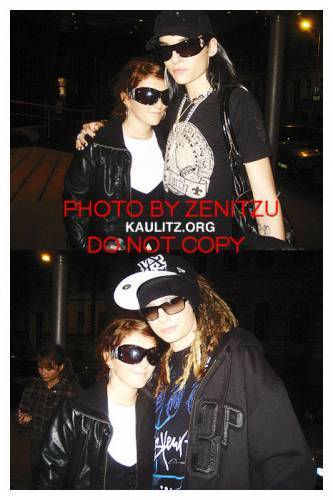 bill , tom et une fan