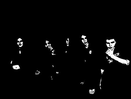SINNLICH en mode yeux noir (vampires)